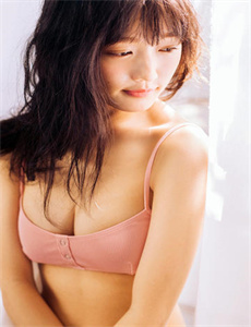 《久久这里只精品99百度-女镇长拍写真走红》