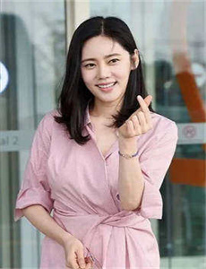 《电视剧女神枪手-沙龙美容院3》