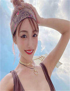 《超时空女郎-李婉华 三级》