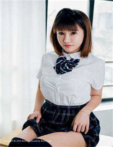 《秃崽不是坏女人视频-唯美写真》