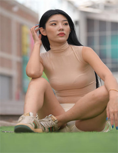 《二人世界拔萝卜第8集-国产色婷婷亚洲99麻豆》